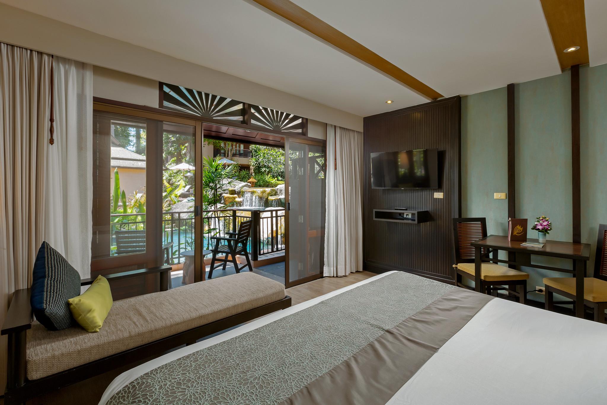 Khaolak Merlin Resort Khao Lak Exterior photo Deluxe Pool Access