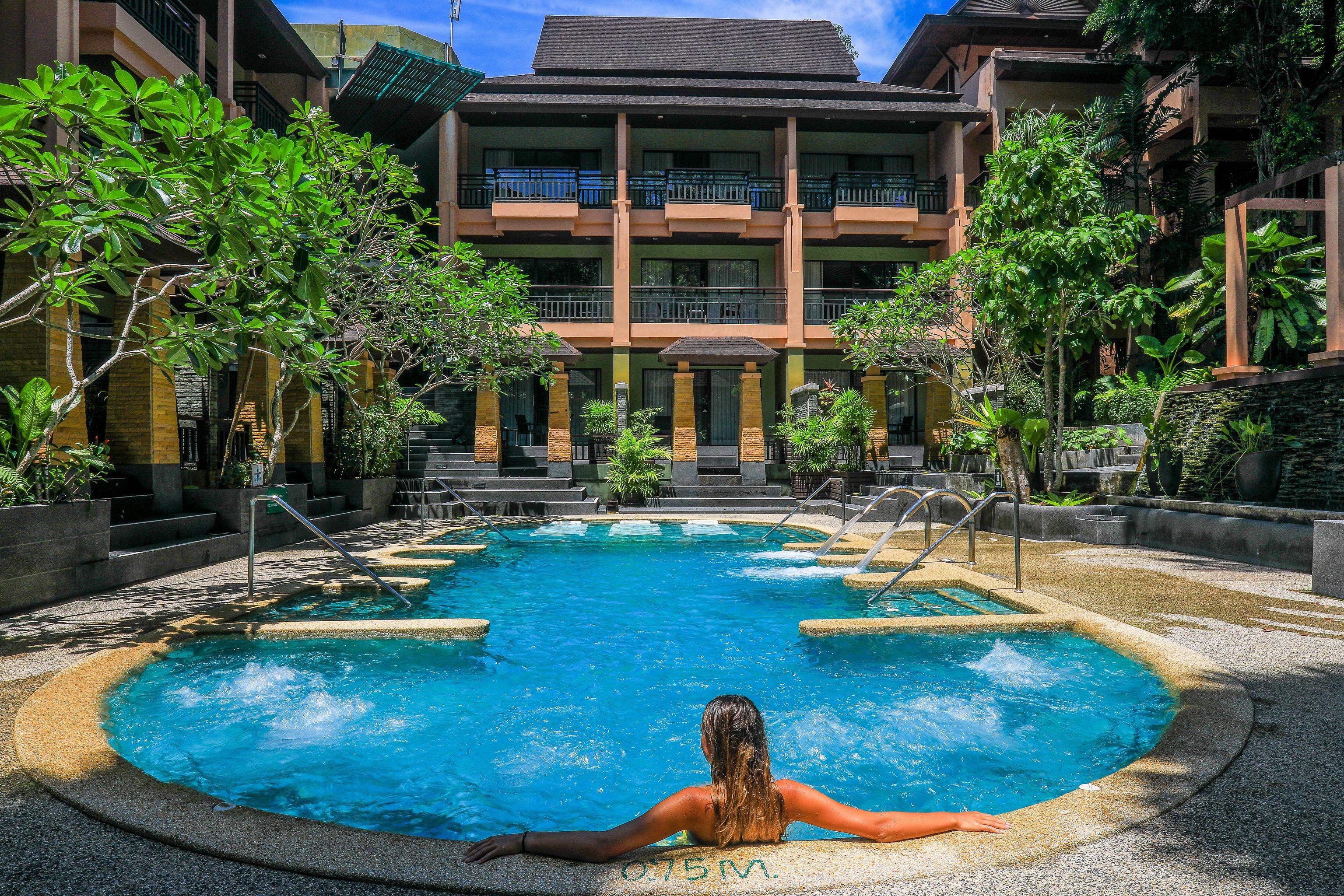 Khaolak Merlin Resort Khao Lak Exterior photo The swimming pool at the hotel