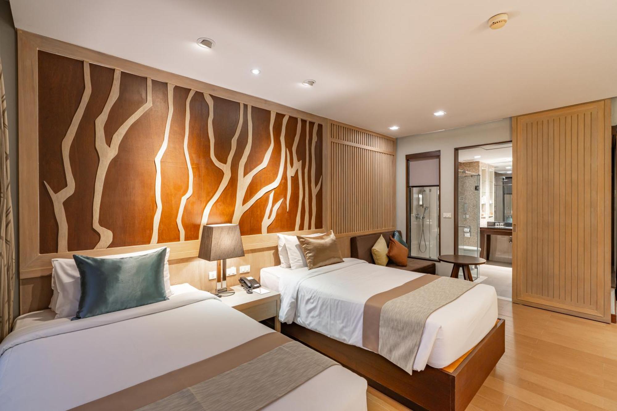 Khaolak Merlin Resort Khao Lak Exterior photo Deluxe Room