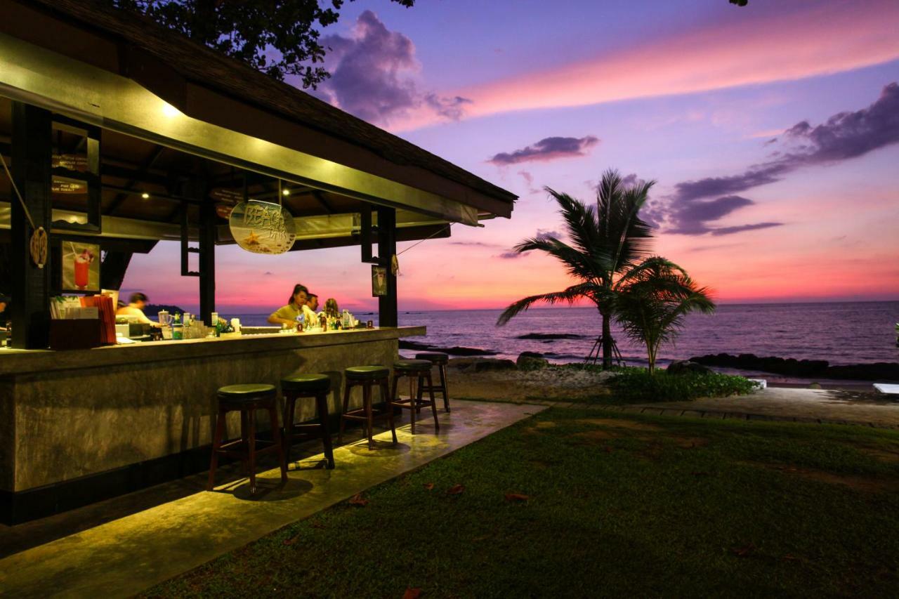 Khaolak Merlin Resort Khao Lak Exterior photo Sunset at the bar